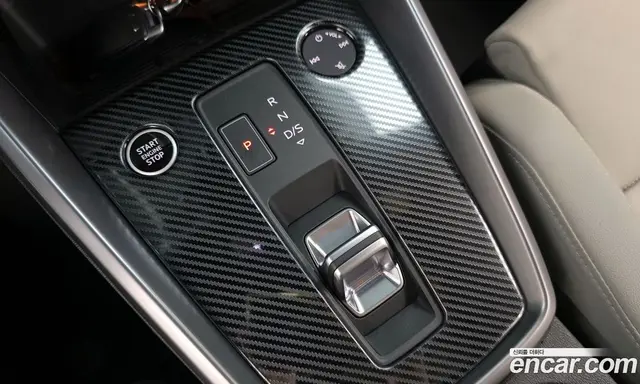 Audi A3 2023 2.0 автомат (гидро), миниатюра 12