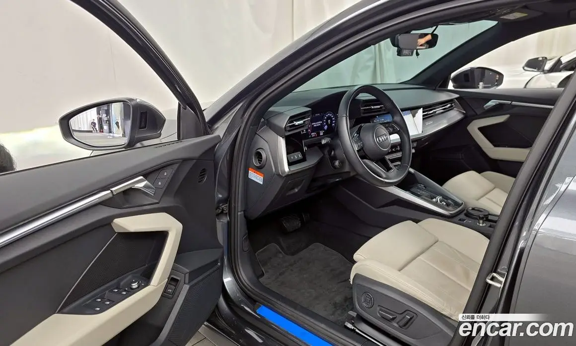 Audi A3 2023 2.0 автомат (гидро), фото 13 Audi A3 2023 2.0 автомат (гидро), фото 13