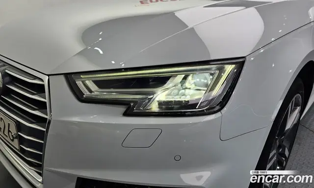 Audi A4 2019 2.0 автомат (гидро), миниатюра 8