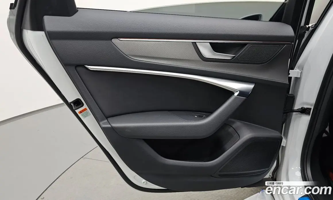 Audi A6 2019 2.0 автомат (гидро), фото 15 Audi A6 2019 2.0 автомат (гидро), фото 15