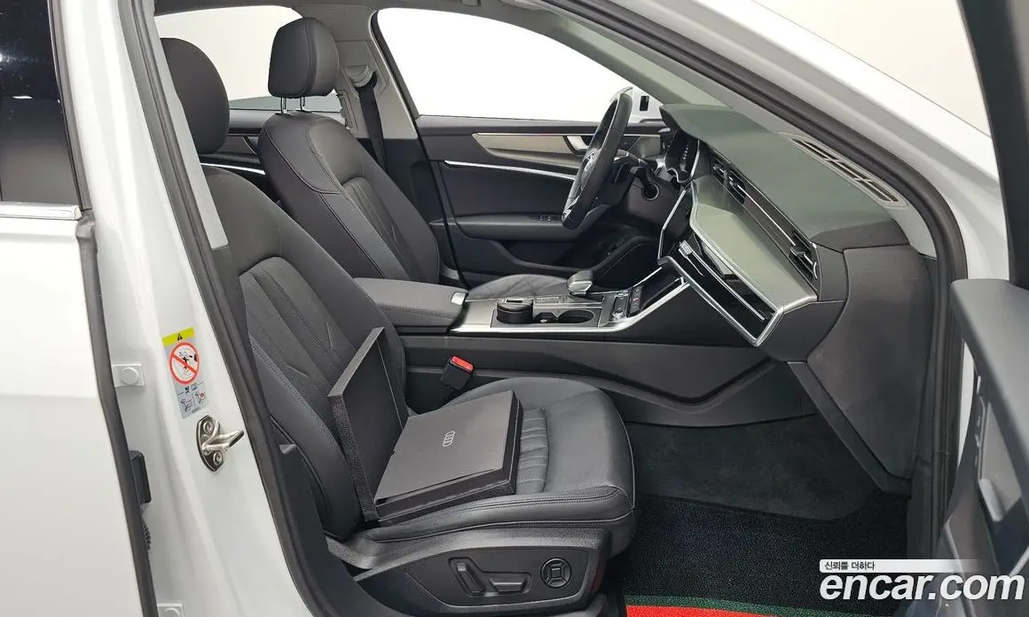Audi A6 2019 2.0 автомат (гидро), фото 17 Audi A6 2019 2.0 автомат (гидро), фото 17