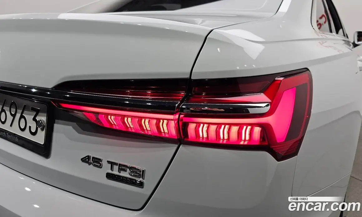 Audi A6 2019 2.0 автомат (гидро), фото 9 Audi A6 2019 2.0 автомат (гидро), фото 9