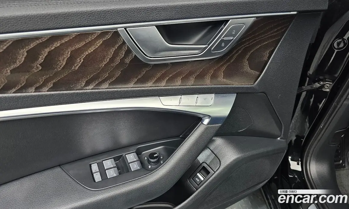Audi A6 2020 2.0 автомат (гидро), фото 19