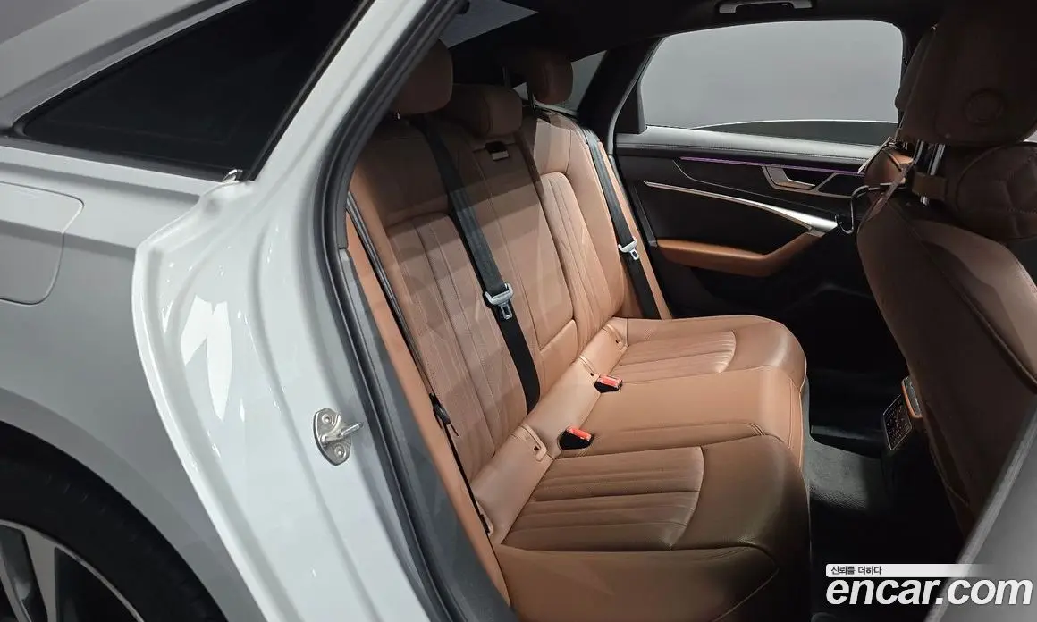 Audi A6 2022 2.0 автомат (гидро), фото 17