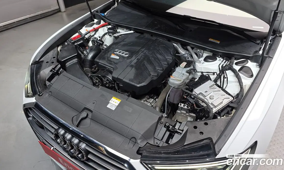 Audi A6 2022 2.0 автомат (гидро), фото 6