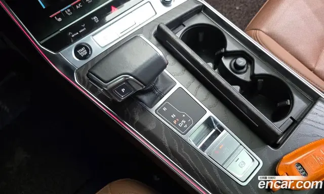Audi A6 2022 2.0 автомат (гидро), миниатюра 11