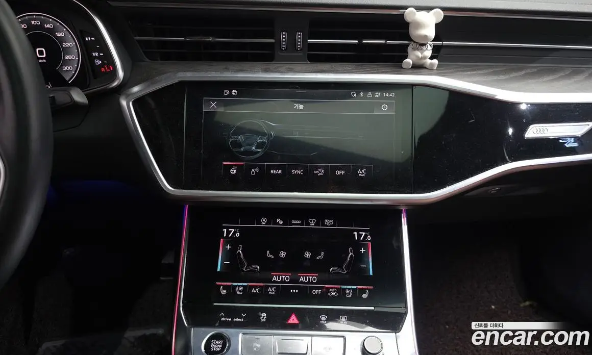 Audi A6 2022 2.0 автомат (гидро), фото 18