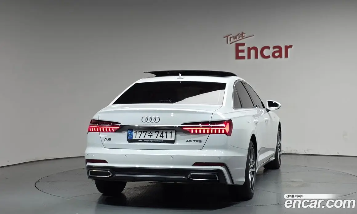 Audi A6 2022 2.0 автомат (гидро), фото 3