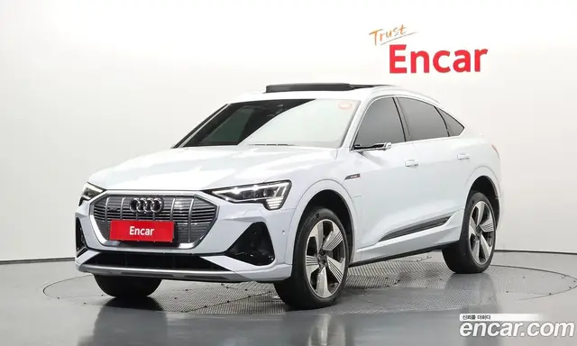Audi e-tron, 2022, 67 769 км