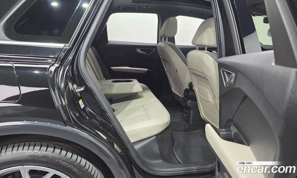Audi Q4 e-tron 2026 0.2 автомат (гидро), фото 17 Audi Q4 e-tron 2026 0.2 автомат (гидро), фото 17