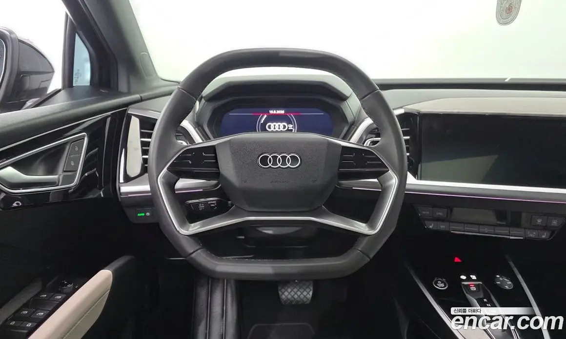 Audi Q4 e-tron 2026 0.2 автомат (гидро), фото 20 Audi Q4 e-tron 2026 0.2 автомат (гидро), фото 20