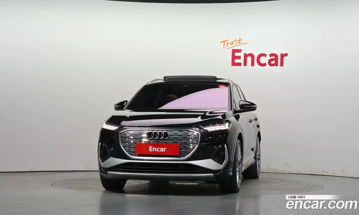 Audi Q4 e-tron 2026 0.2 автомат (гидро), фото 3 Audi Q4 e-tron 2026 0.2 автомат (гидро), фото 3