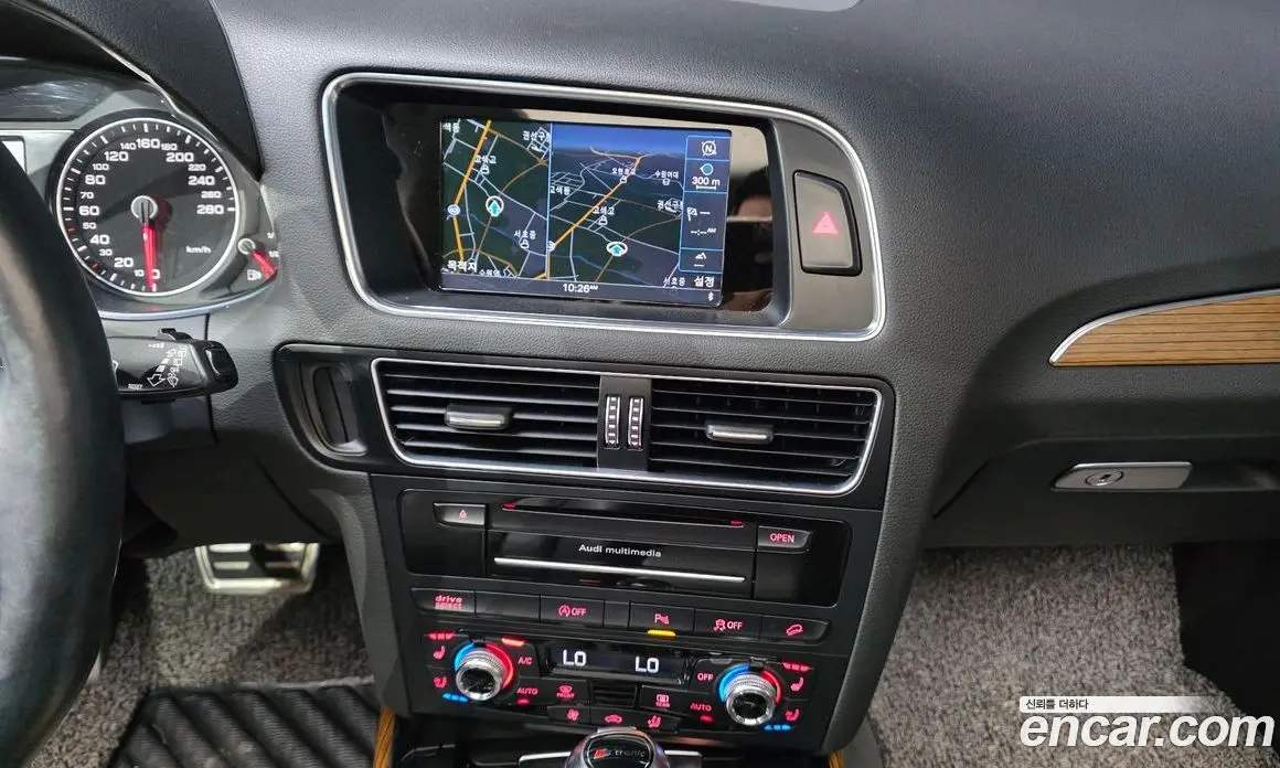 Audi Q5 2014 3.0 автомат (гидро), фото 14 Audi Q5 2014 3.0 автомат (гидро), фото 14