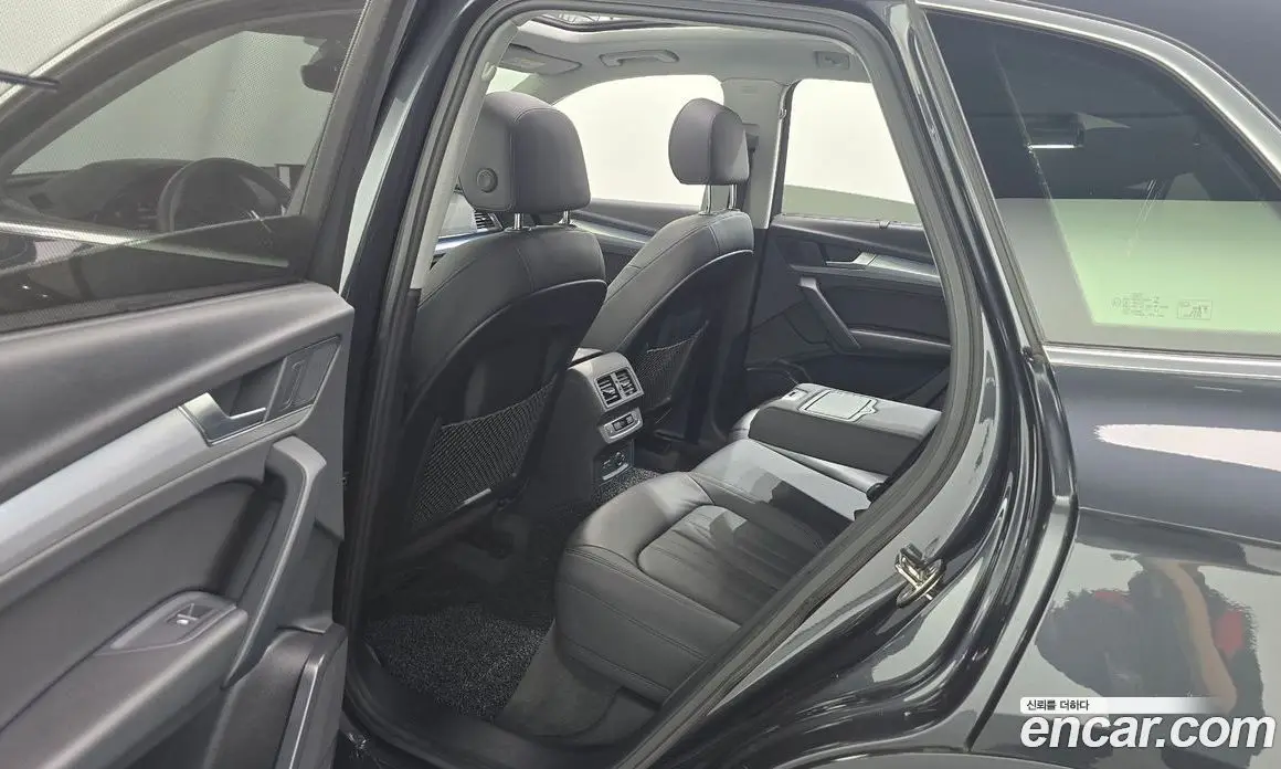 Audi Q5 2021 2.0 автомат (гидро), фото 17