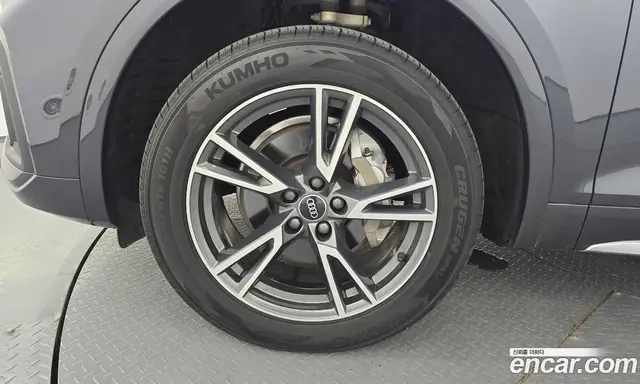 Audi Q5 2021 2.0 автомат (гидро), миниатюра 5