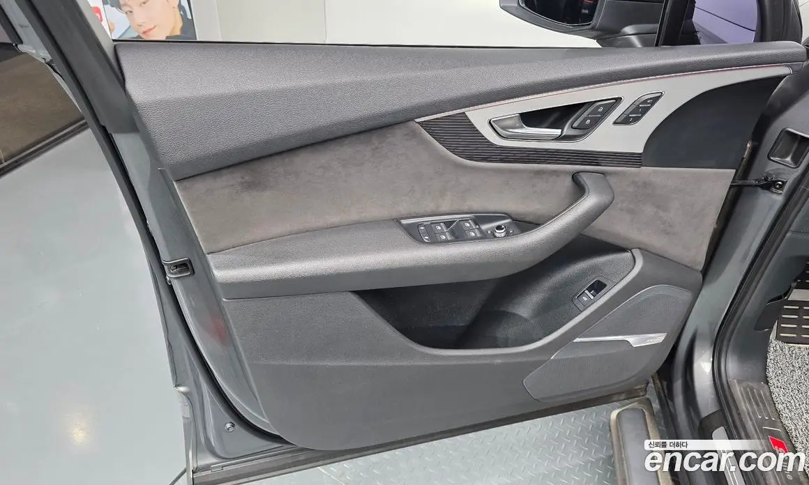 Audi Q7 2016 3.0 автомат (гидро), фото 13 Audi Q7 2016 3.0 автомат (гидро), фото 13