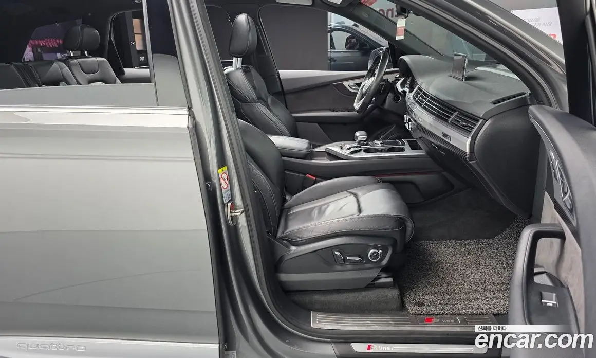 Audi Q7 2016 3.0 автомат (гидро), фото 15 Audi Q7 2016 3.0 автомат (гидро), фото 15