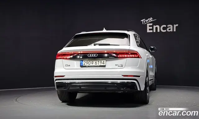 Audi Q8 2021 3.0 автомат (гидро), миниатюра 4