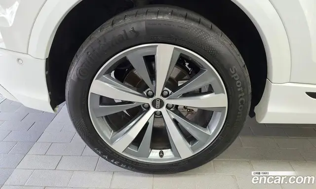 Audi Q8 2021 3.0 автомат (гидро), миниатюра 5