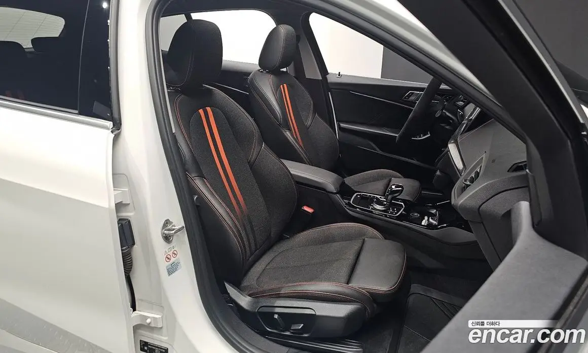 BMW 1 серия 2020 2.0 автомат (гидро), фото 16