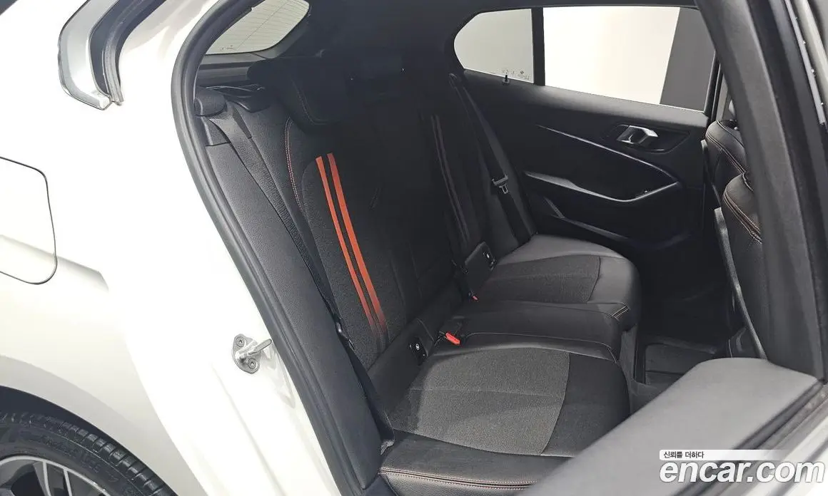 BMW 1 серия 2020 2.0 автомат (гидро), фото 18