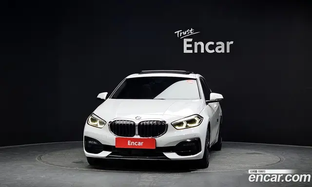BMW 1 серия 2020 2.0 автомат (гидро), миниатюра 3