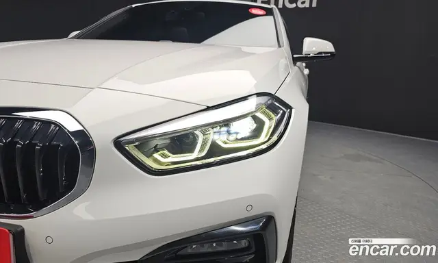 BMW 1 серия 2020 2.0 автомат (гидро), миниатюра 8