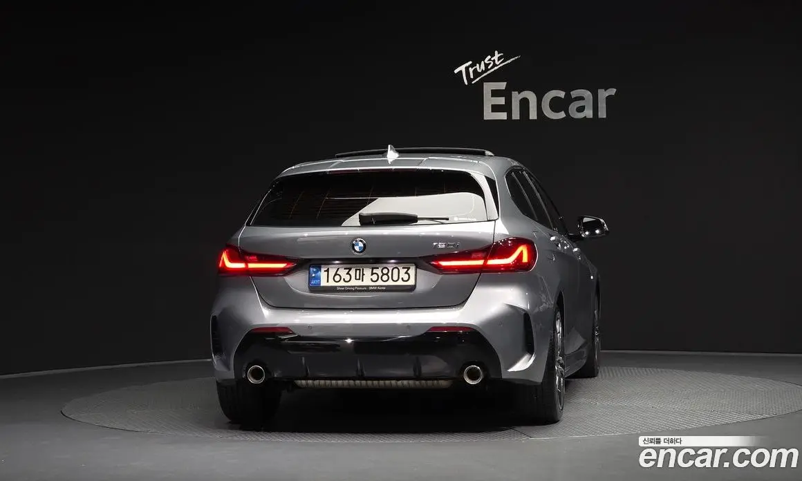 BMW 1 серия 2022 2.0 автомат (гидро), фото 4