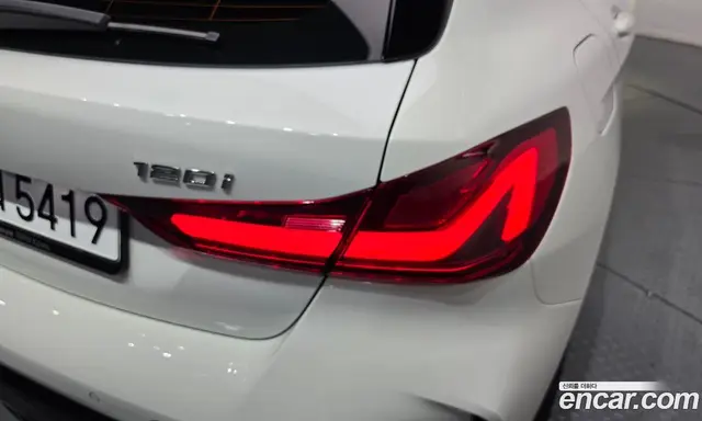 BMW 1 серия 2024 2.0 автомат (гидро), миниатюра 9