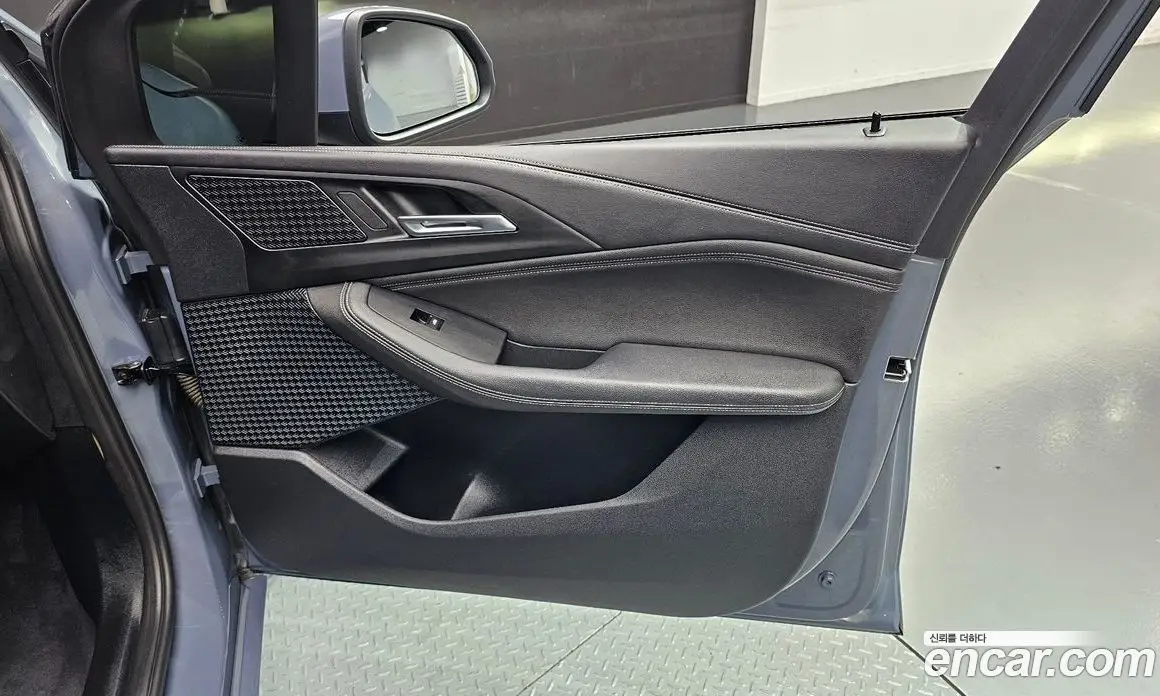 BMW 2 серия 2023 2.0 автомат (гидро), фото 14