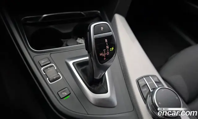 BMW 3 серия 2017 2.0 автомат (гидро), миниатюра 12