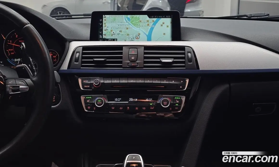 BMW 3 серия 2017 2.0 автомат (гидро), фото 20 BMW 3 серия 2017 2.0 автомат (гидро), фото 20