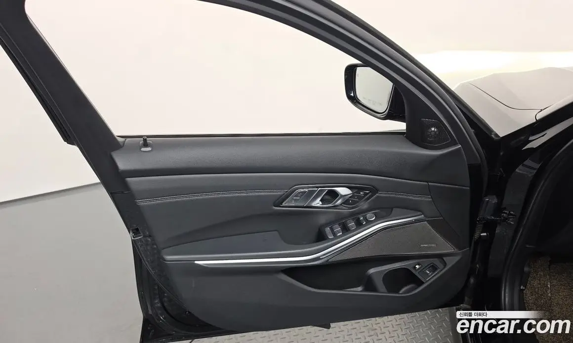 BMW 3 серия 2021 2.0 автомат (гидро), фото 14
