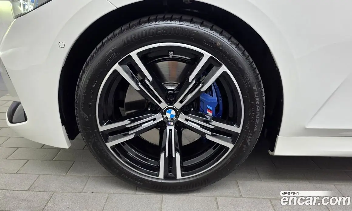 BMW 3 серия 2024 2.0 автомат (гидро), фото 5