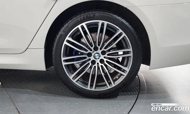 BMW 5 серия 2018 2.0 автомат (гидро), миниатюра 7