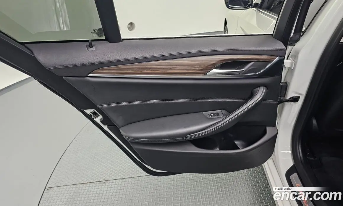 BMW 5 серия 2019 2.0 автомат (гидро), фото 15