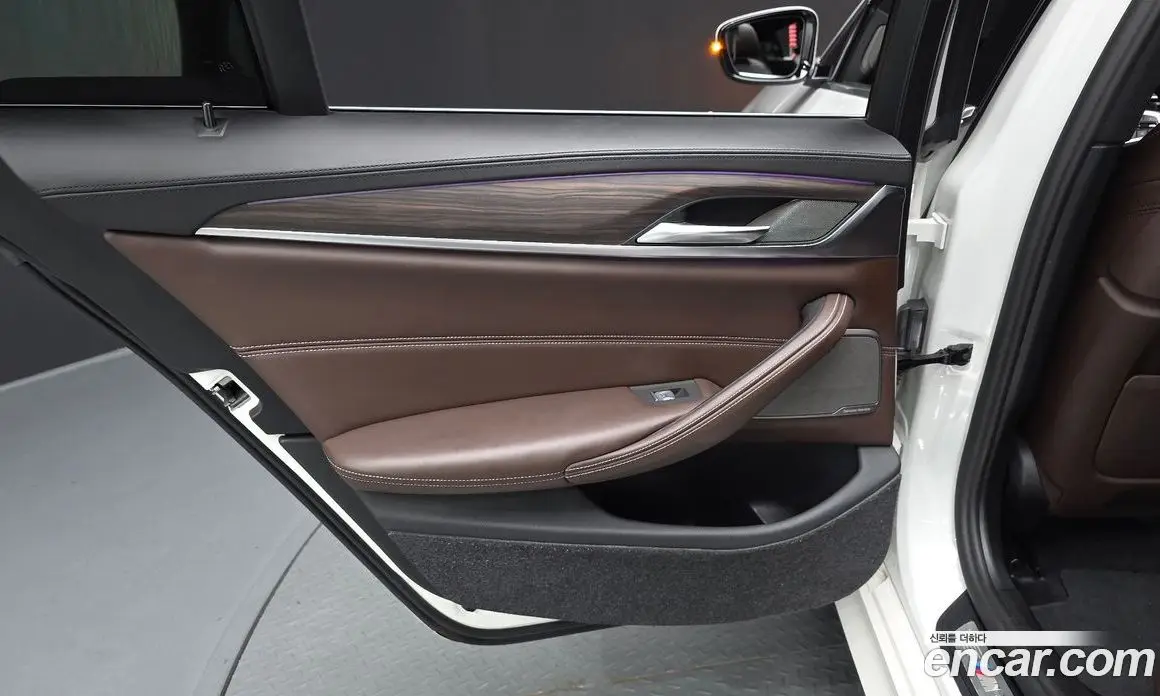 BMW 5 серия 2020 2.0 автомат (гидро), фото 14 BMW 5 серия 2020 2.0 автомат (гидро), фото 14