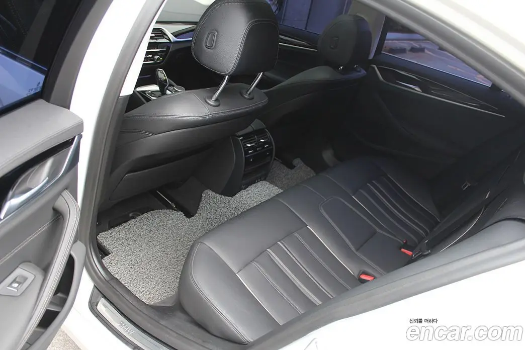 BMW 5 серия 2020 2.0 автомат (гидро), фото 15