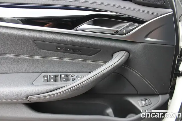 BMW 5 серия 2020 2.0 автомат (гидро), миниатюра 8