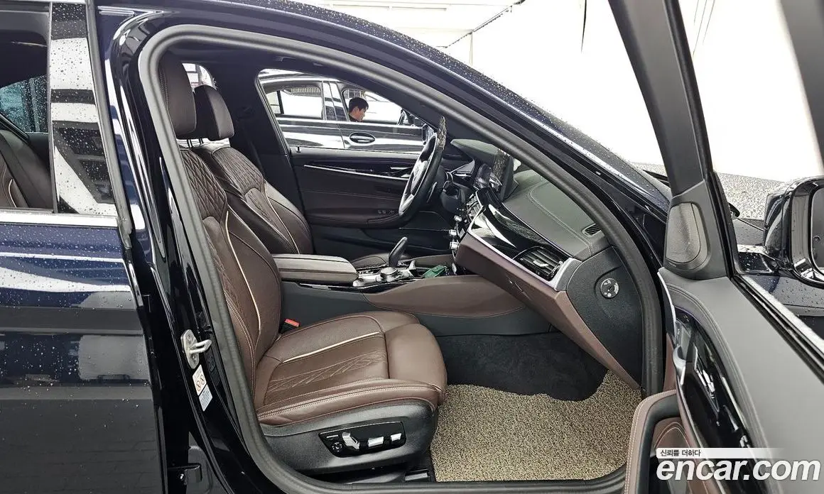 BMW 5 серия 2023 2.0 автомат (гидро), фото 17