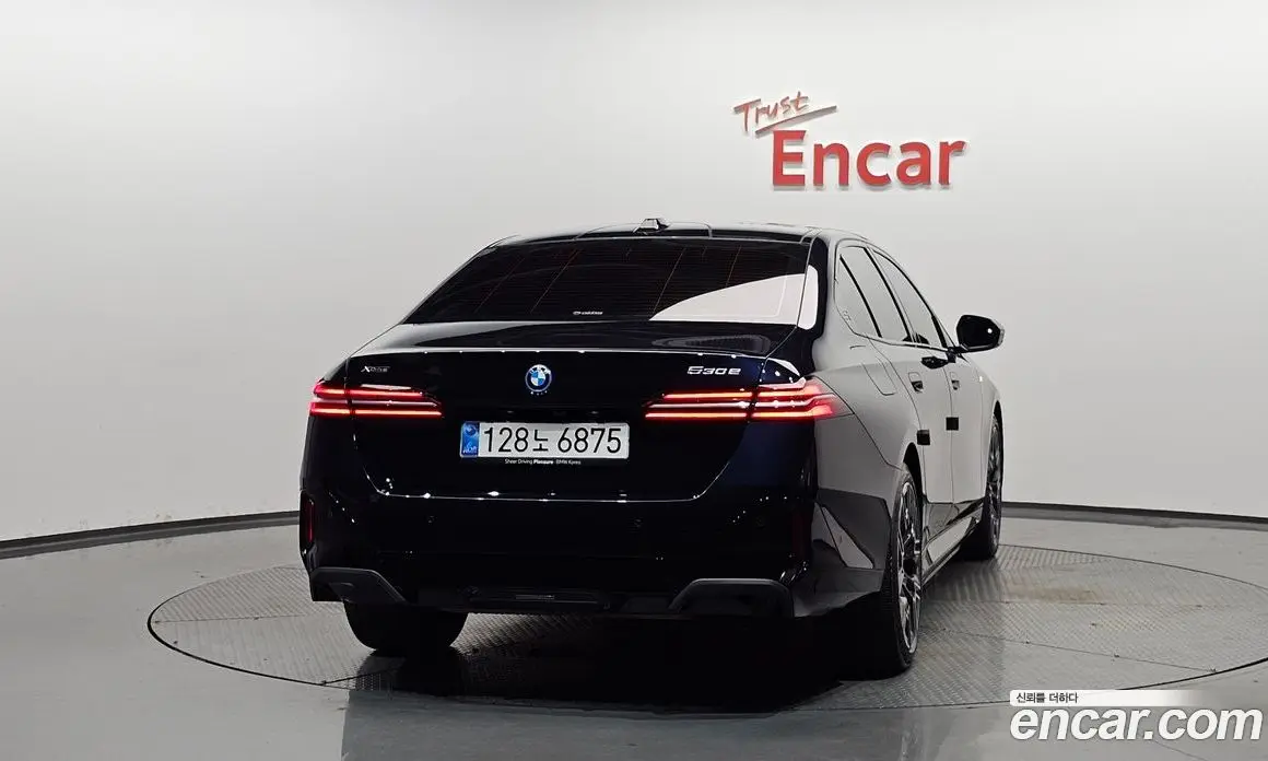 BMW 5 серия 2025 2.0 автомат (гидро), фото 3 BMW 5 серия 2025 2.0 автомат (гидро), фото 3