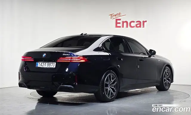 BMW 5 серия 2025 2.0 автомат (гидро), миниатюра 2 BMW 5 серия 2025 2.0 автомат (гидро), миниатюра 2