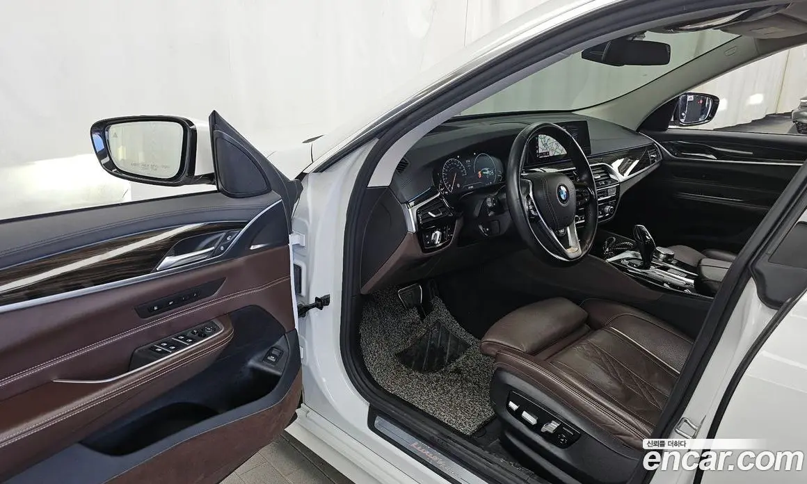 BMW 6 серия 2019 2.0 автомат (гидро), фото 13 BMW 6 серия 2019 2.0 автомат (гидро), фото 13