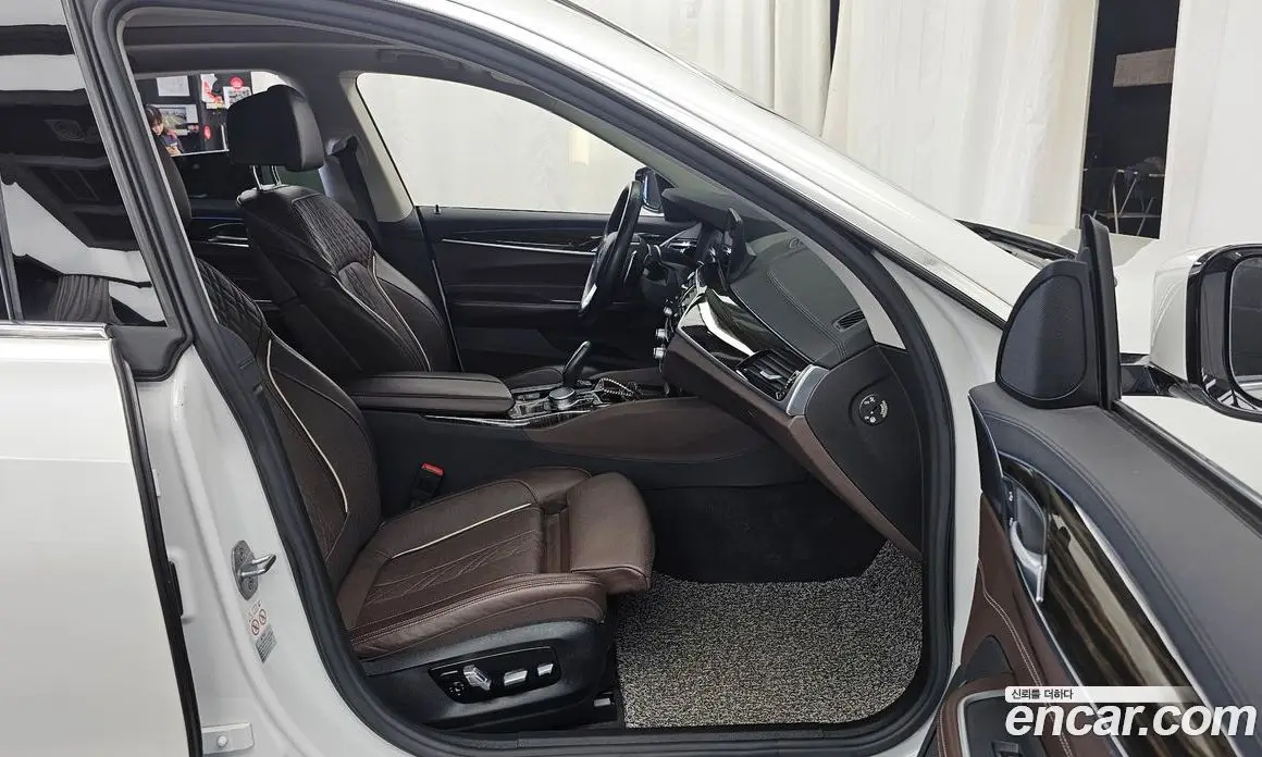 BMW 6 серия 2019 2.0 автомат (гидро), фото 17 BMW 6 серия 2019 2.0 автомат (гидро), фото 17