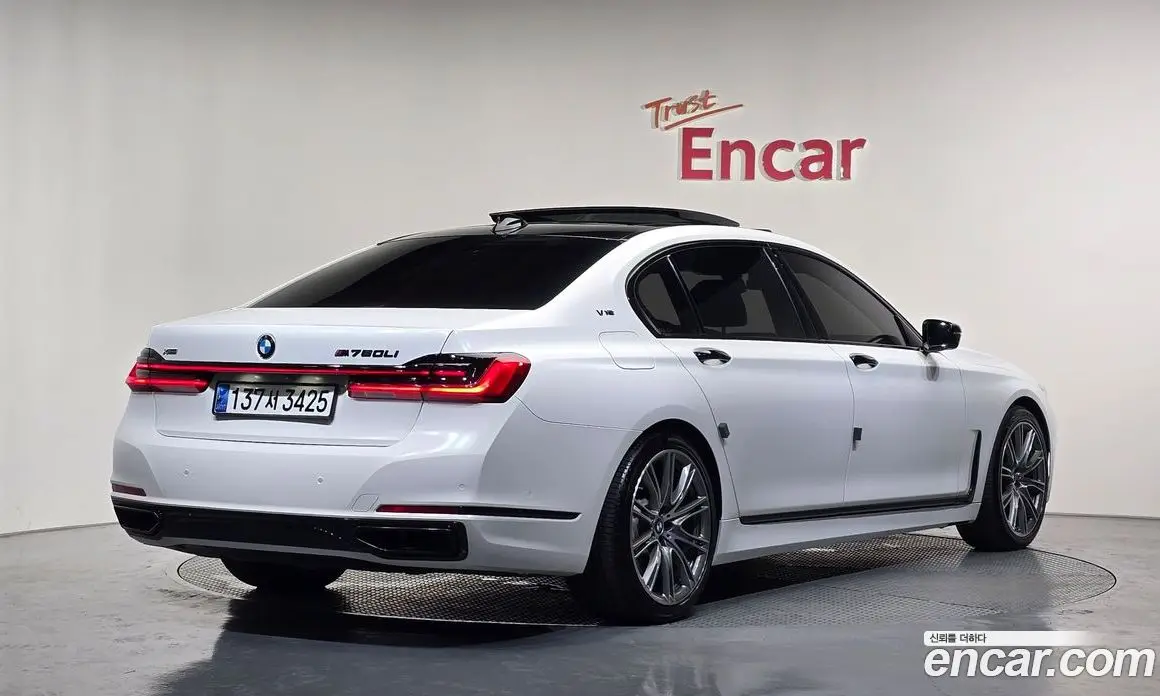 BMW 7 серия 2019 4.4 автомат (гидро), фото 2 BMW 7 серия 2019 4.4 автомат (гидро), фото 2