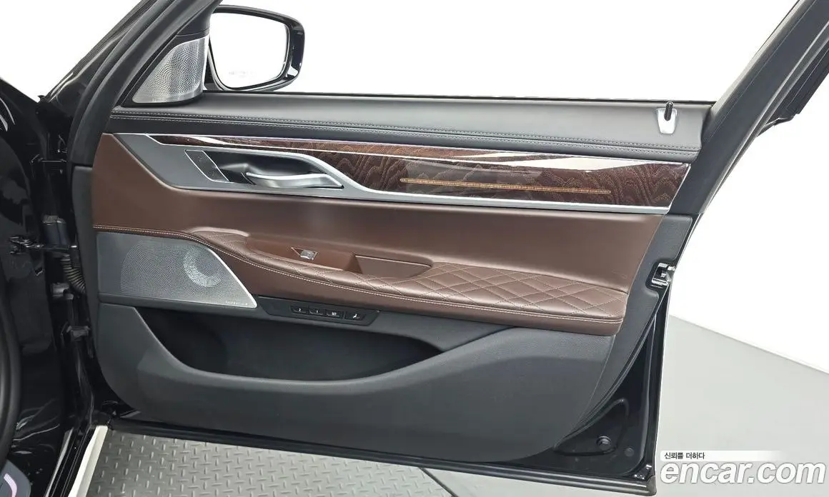 BMW 7 серия 2019 4.4 автомат (гидро), фото 14 BMW 7 серия 2019 4.4 автомат (гидро), фото 14