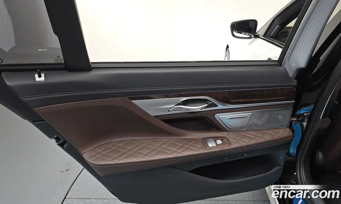 BMW 7 серия 2019 4.4 автомат (гидро), фото 15 BMW 7 серия 2019 4.4 автомат (гидро), фото 15