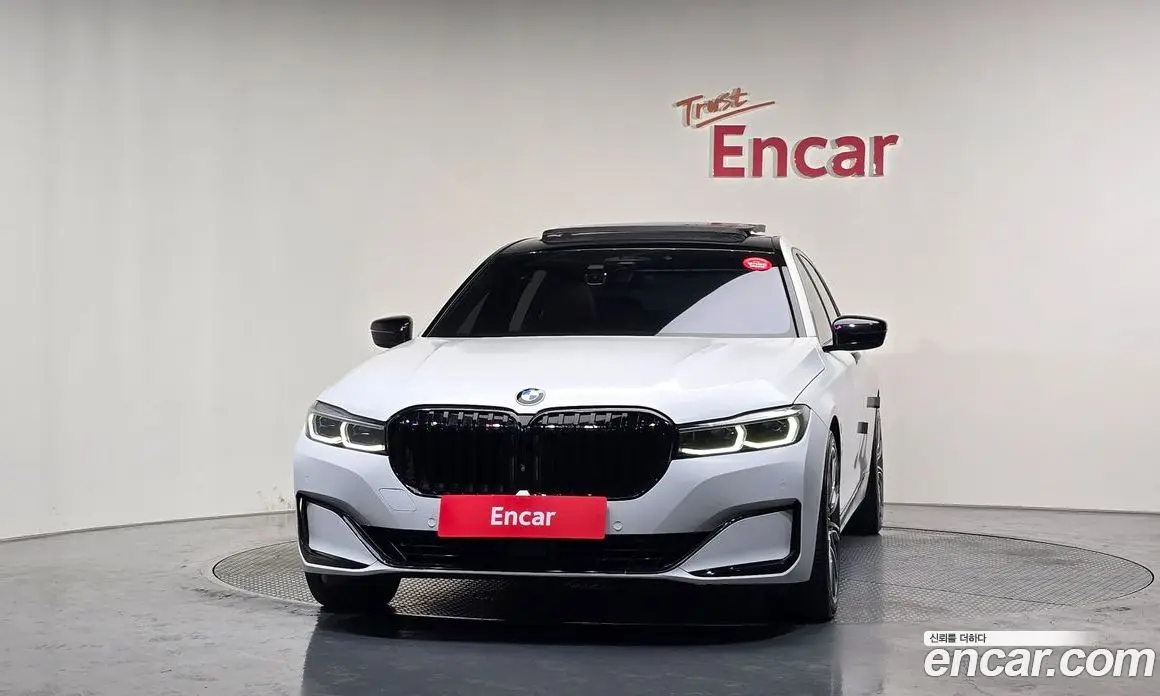 BMW 7 серия 2019 4.4 автомат (гидро), фото 3 BMW 7 серия 2019 4.4 автомат (гидро), фото 3