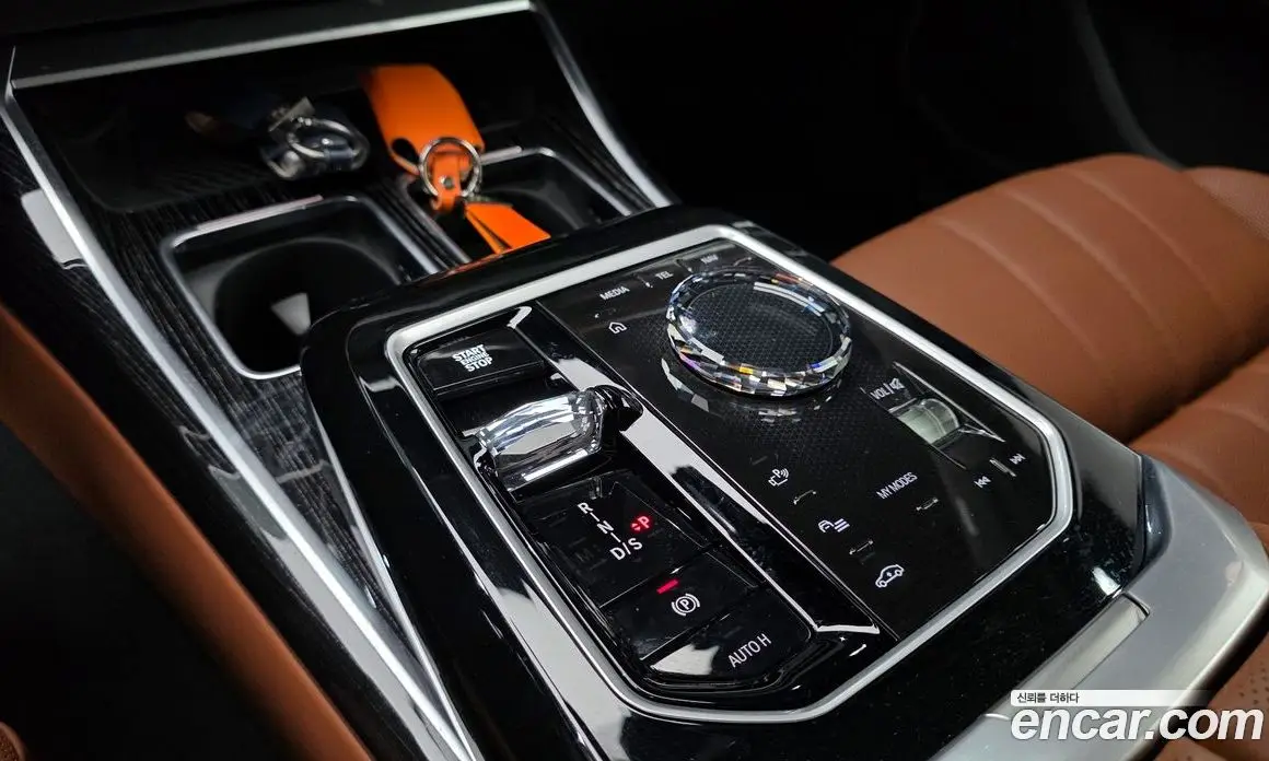 BMW 7 серия 2025 3.0 автомат (гидро), фото 12 BMW 7 серия 2025 3.0 автомат (гидро), фото 12
