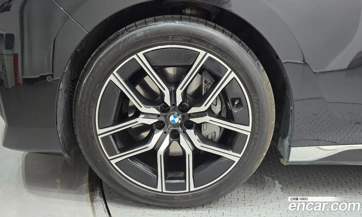 BMW 7 серия 2025 3.0 автомат (гидро), фото 5 BMW 7 серия 2025 3.0 автомат (гидро), фото 5